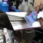 Как сделать окраску волос в домашних условиях